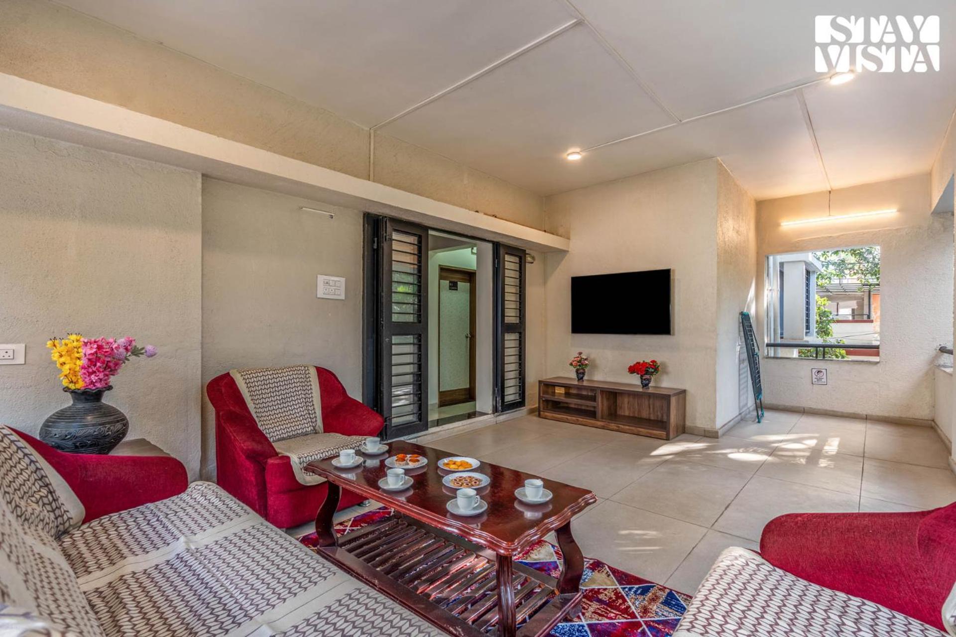 Serenity Meadows With Pool By Veo - Part Of Stayvista Nashik Dış mekan fotoğraf